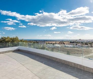 3 bedroom luxury penthouse for rent in Nueva Andalucia, Spain - Photo 5