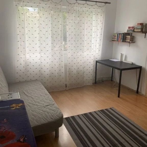 1 camera in zona Steaua - Photo 1