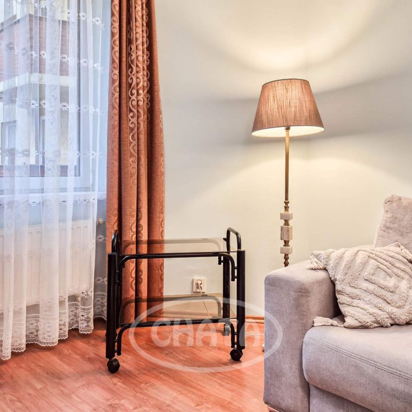 Śródmieście/Kawalerka z oddzielną kuchnią - Фото 1