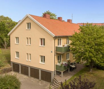 2 rok, Prinsgatan 6, Motala - Photo 2