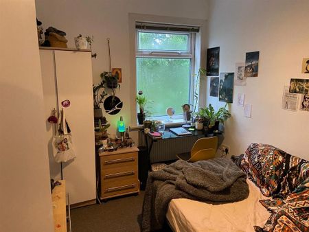 5 bedroom private hall to rent - Photo 3