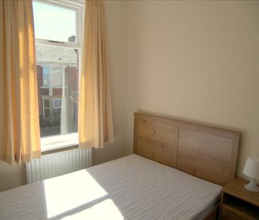 2 bed upper flat to rent in NE6 - Photo 6