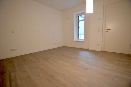 Falanga Immobilien - Energetisch auf Top-Level saniert, modern mit Loftcharakter, mitten in KH City! - Foto 5