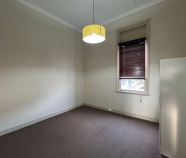 11A Vincent Street, - Photo 4