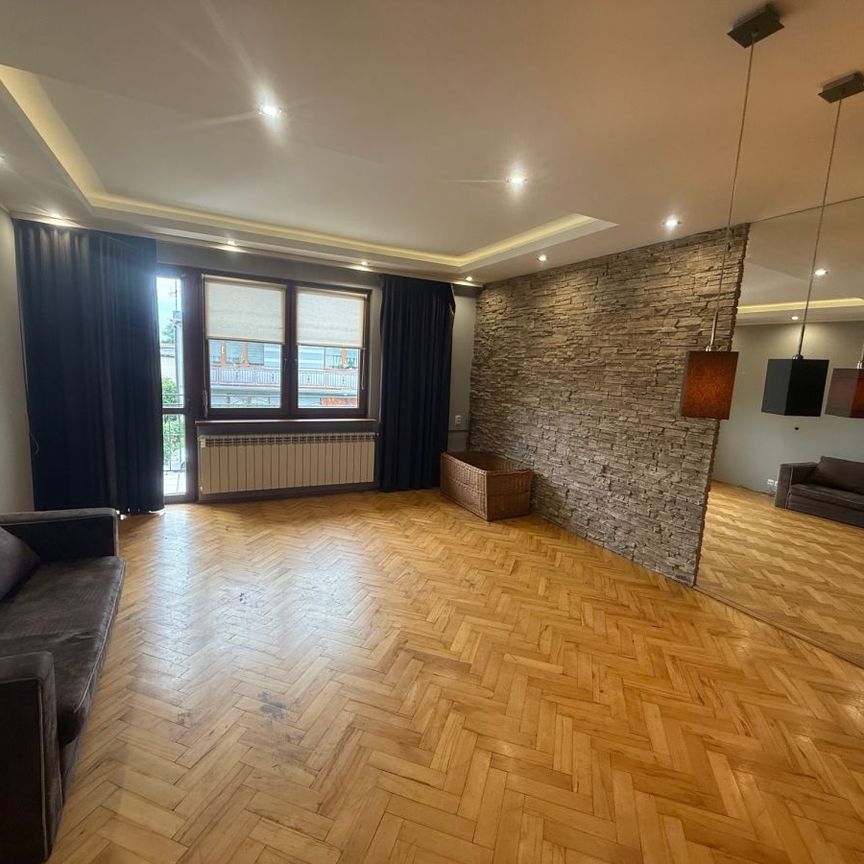 Dom wolnostojący na wynajem - Zdjęcie 1