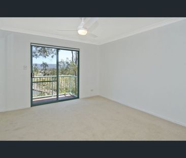 3026/6 Crestridge Crescent, Oxenford, Qld 4210 - Photo 2