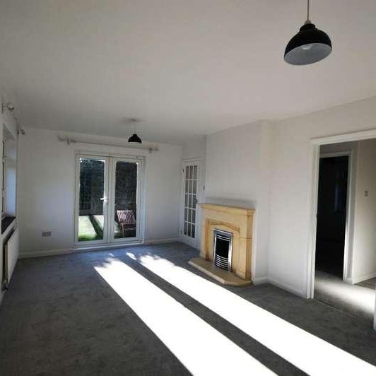 Croft Road, Crowborough, TN6 - Photo 1