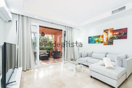 Alquiler de piso en El Oasis de Marbella, 1 - Photo 2