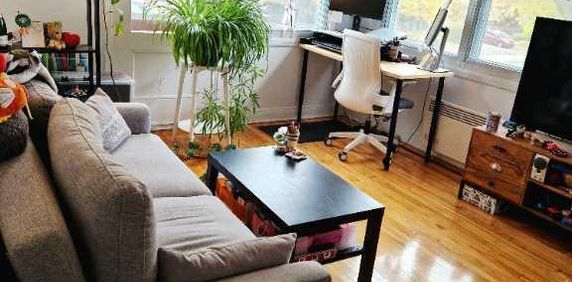 Condo 3 1/2 semi meublé à louer - Photo 2