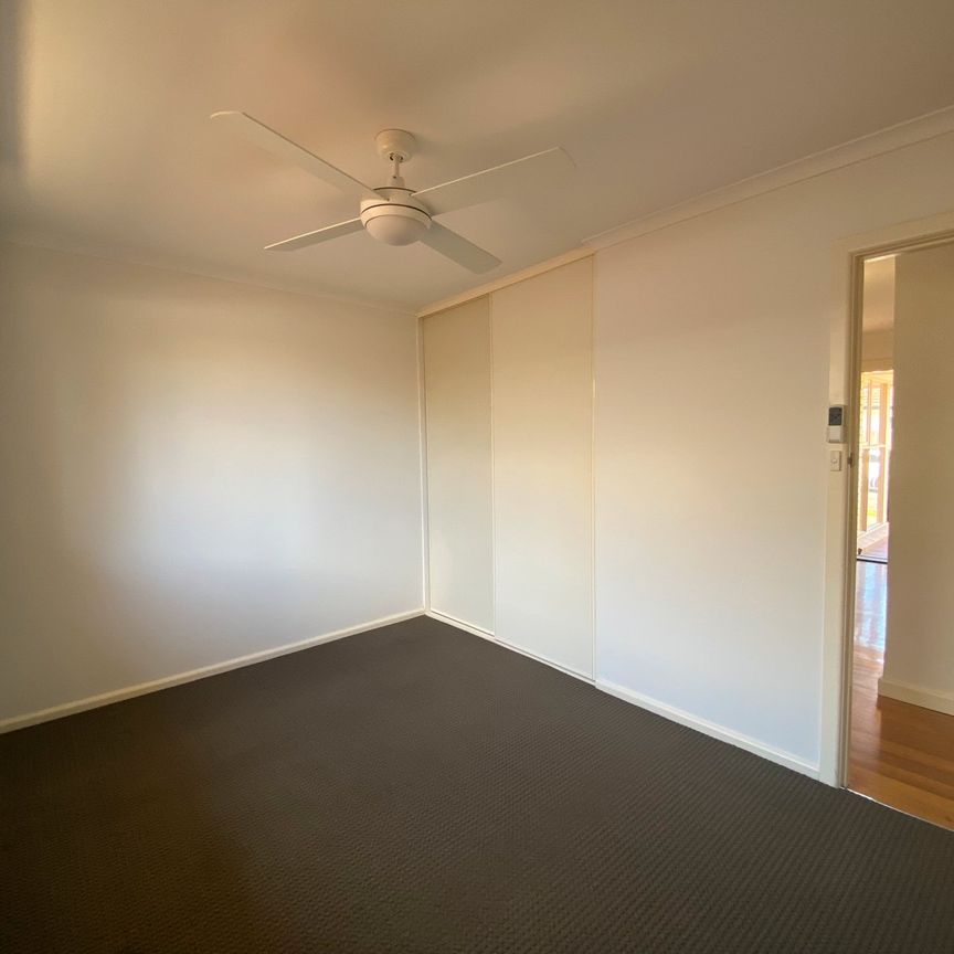 122 Victory Road, Airport West VIC 3042 - Photo 1