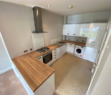 Bacara Court, 6-8 Charlton Drive, Sale, Manchester, M33 2BJ - Photo 6