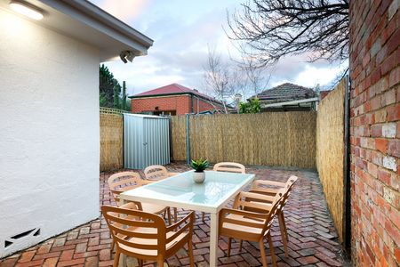 22 Errol Avenue, Brunswick VIC 3056 - Photo 3