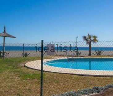 Alquiler de chalet adosado en Urbanizacion Playa Manilva - Photo 6