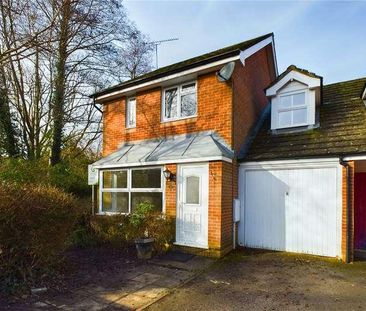 Severn Road, Maidenbower, Crawley, West Sussex, RH10 - Photo 2