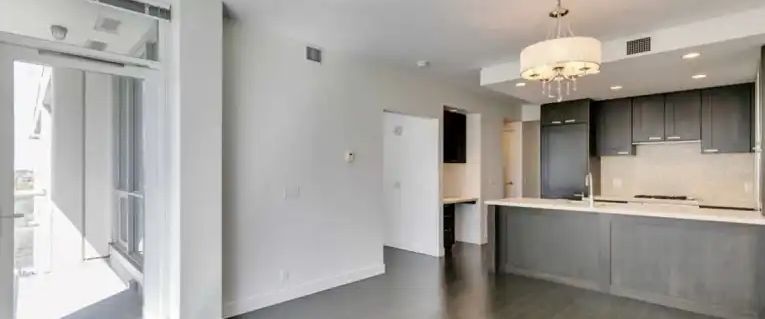 Beautifully Maintained One-Bedroom Unit at Waterfront | 1818 - 222 Riverfront Avenue Southwest, Calgary - Photo 1