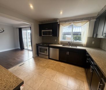For Lease - 18 Fagan Drive, Halton Hills, Ontario - Photo 6