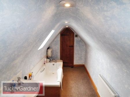 High Street, Linton - Photo 4