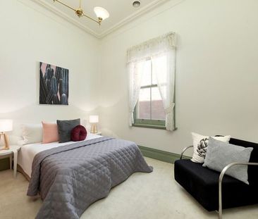 10 Bayview Terrace, Ascot Vale VIC 3032 - Photo 1
