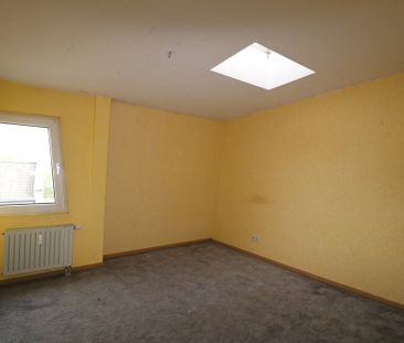 * 4 ZIMMER, TERRASSE, IN OPPUM - 4 ZI, 4.Etage, WBS erforderlich / ... - Photo 6