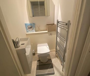 4 Bed Terraced House, Fairlawn Avenue, N2 - Photo 5