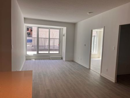 For Lease - 38 Simcoe Promenade N/A Unit# 304, Markham, Ontario - Photo 2