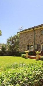 Grand Family Home Moments From Balgownie Village - Photo 3