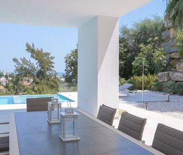 Luxury Villa for rent in Benahavís, Andalusia - Photo 3