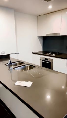 58 O'Dea Ave, Sydney - Photo 2