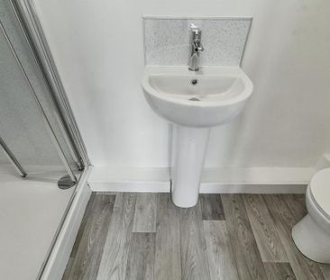 1 bedroom property to rent - Photo 4