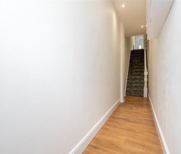 4 bedroom maisonette to rent - Photo 5