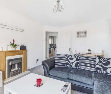 Tarn Howes Close, Thatcham, RG19 - Photo 2