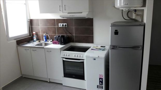 1 pièce - Meublé - 21,11 m² - 3ème étage - Colocation non autorisée - Photo 1