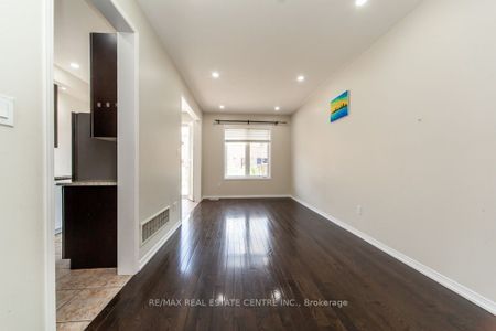 For Lease - 130 Sussexvale Drive, Brampton, Ontario - Photo 3