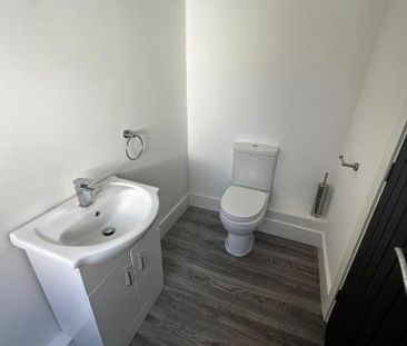 1 bedroom house of multiple occupation to rent - Photo 4