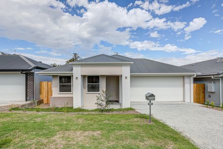 Brand New Family Home With Plenty Of Space! - Photo 5