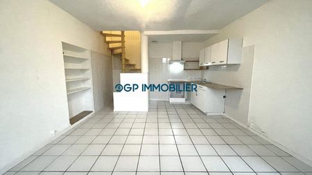 Appartement T4/5 en triplex à louer à Castelnau-d'Estrétefonds - Photo 3