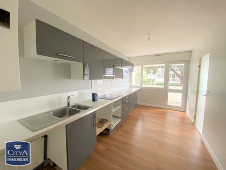 Location Appartement 4 pièces 86m² ORVAULT 44700 - Photo 4