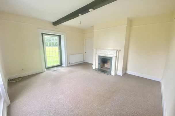 Thetford, Croxton - Photo 1