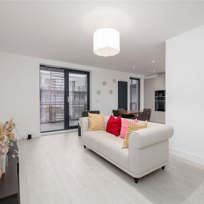 2 bedroom apartment to rent - Photo 1