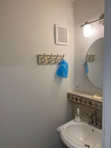 For Lease - 275 Estelle Avenue Unit# Bedroom One, Toronto, Ontario - Photo 3