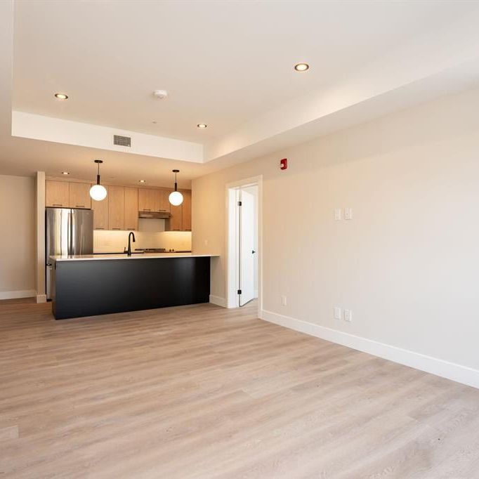 For Lease - 15 James Street Unit# 305, South Huron, Ontario - Photo 1
