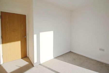 Kitchener House, Warwick Road, West Drayton, UB7 - Photo 3