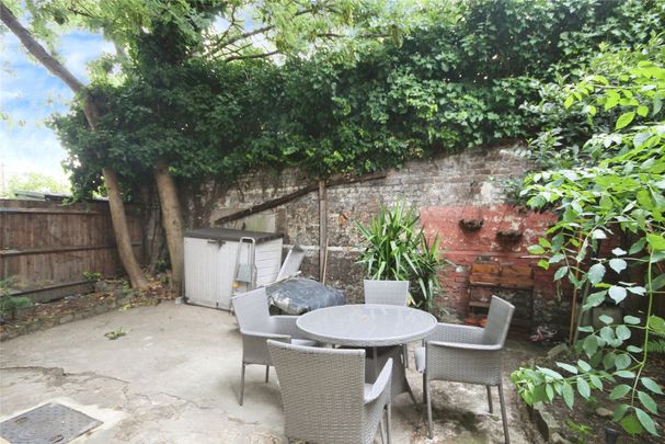 Doverfield Road, London, SW2 5NF - Photo 1