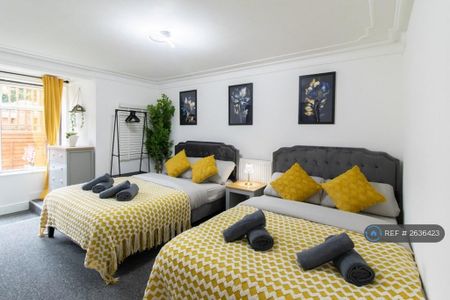 1 bedroom flat to rent - Photo 4