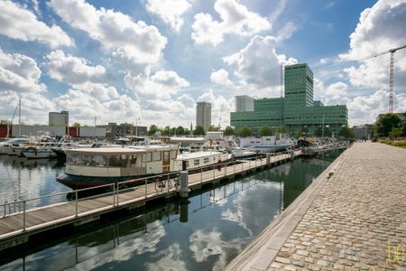 ENERGIEZUINIGE STADSWONING MET RUIM TERRAS OP HET EILANDJE - Photo 2