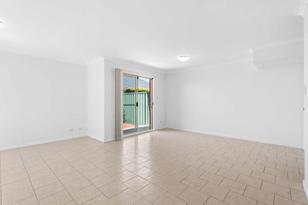 1/42 Waterview Street, Five Dock NSW 2046 - Townhouse For Rent | Domain - Photo 4