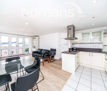 2 bedroom flat to rent - Photo 2