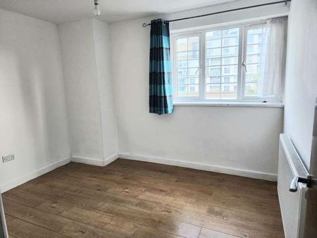 Chapel Street, Woking, GU21 - Photo 5