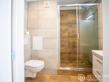 Pronájem bytu 2+kk 45 m2 - Фото 5