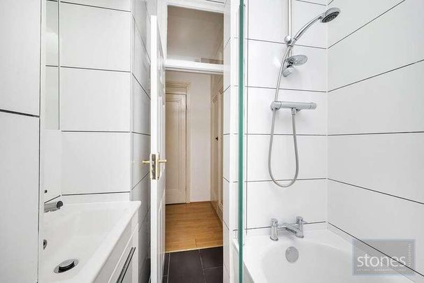 Belsize Grove, Belsize Park, London, NW3 - Photo 1